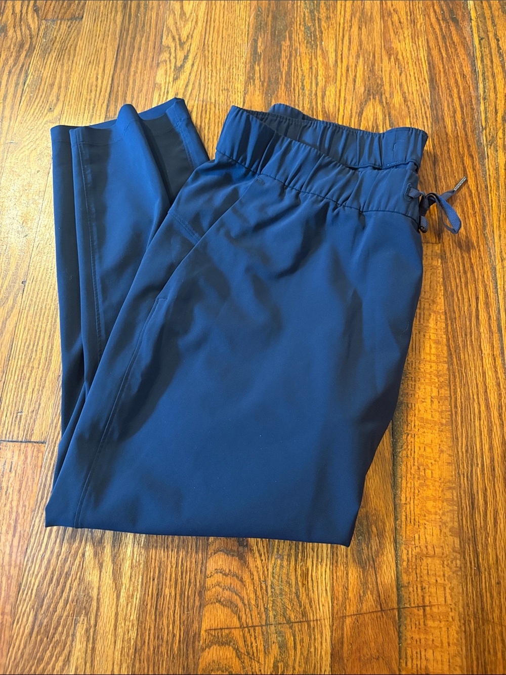 🎉Like New! Lululemon Navy Pants with Draw String!